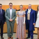 Hessentagspaar und Bürgermeister im Landtag